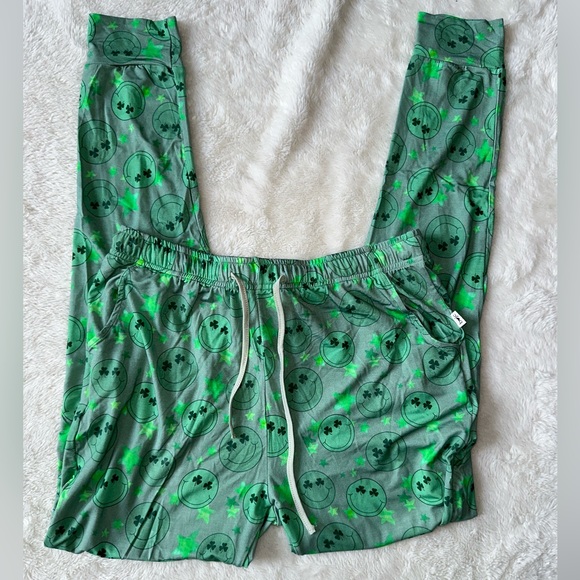 🍀Bundle Of Joy Lounge Set🍀 - Picture 4 of 7